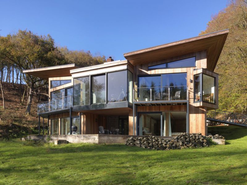bespoke aluminium windows in surrey
