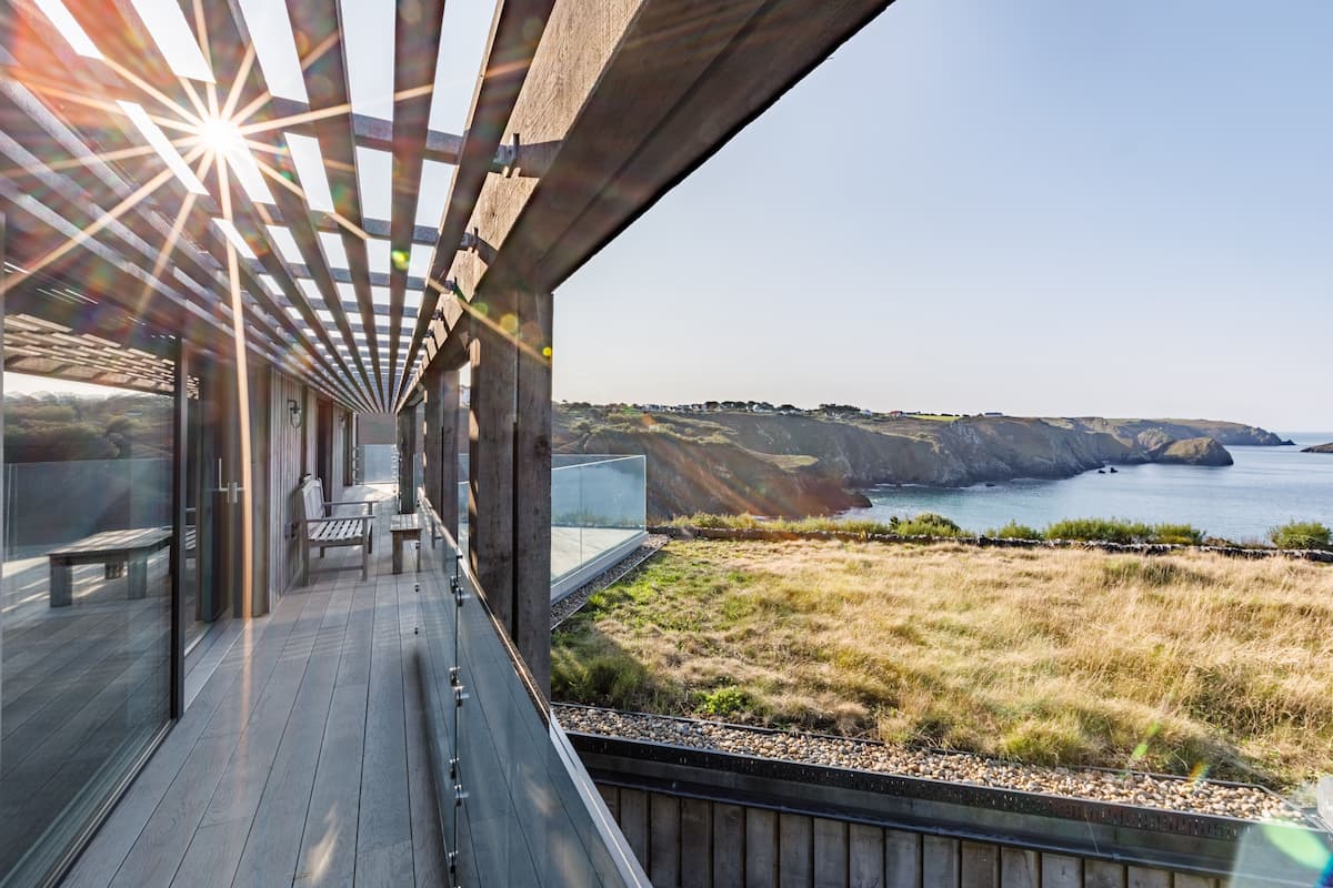 large scale sliding doors cornwall