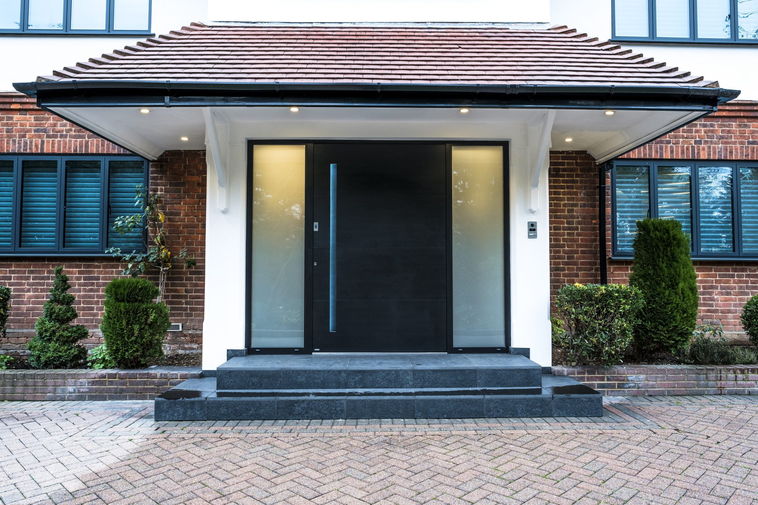 Pivot Doors UK
